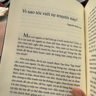 (Tự truyện Nguyễn Bích Lan) KHÔNG GỤC NGÃ – Nguyễn Bích Lan – First news – NXB Phụ nữ Việt Nam