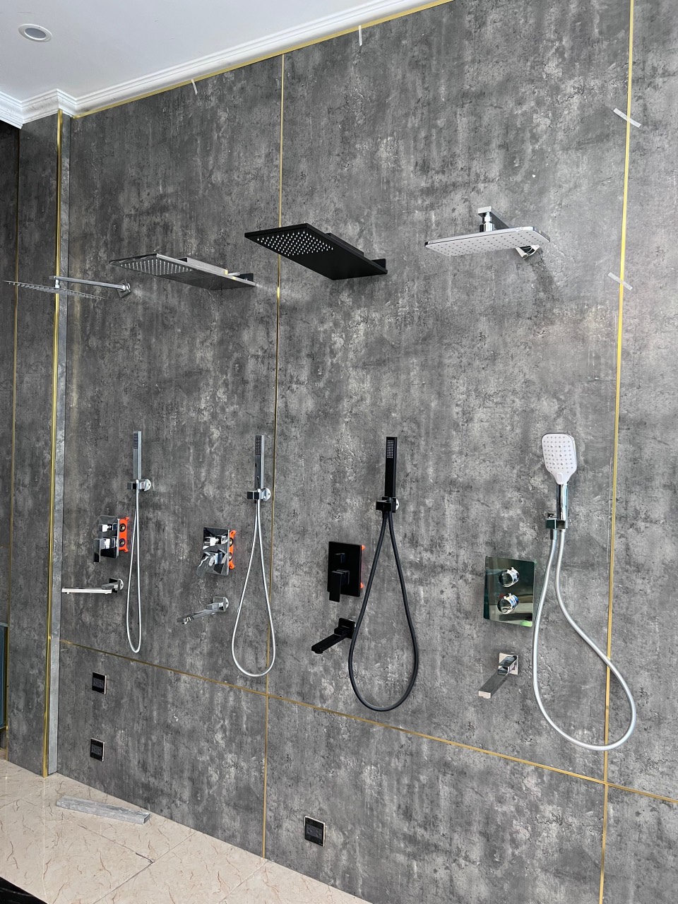 Sen cây âm tường cao cấp nhập khẩu chính hãng GROVES GS 6688 SILVER (đẹp sang trọng, hiện đại đẳng cấp)