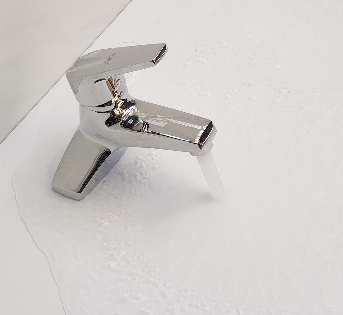 Vòi Lavabo 2 chân Đồng mạ Chrome Eurolife EL-IRIS03 ( Trắng bạc)
