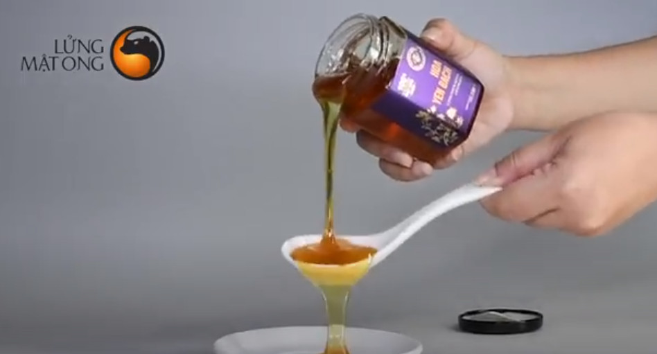 Mật ong rừng Hoa Yên Bạch - 100% mật ong chín Honimore 230g