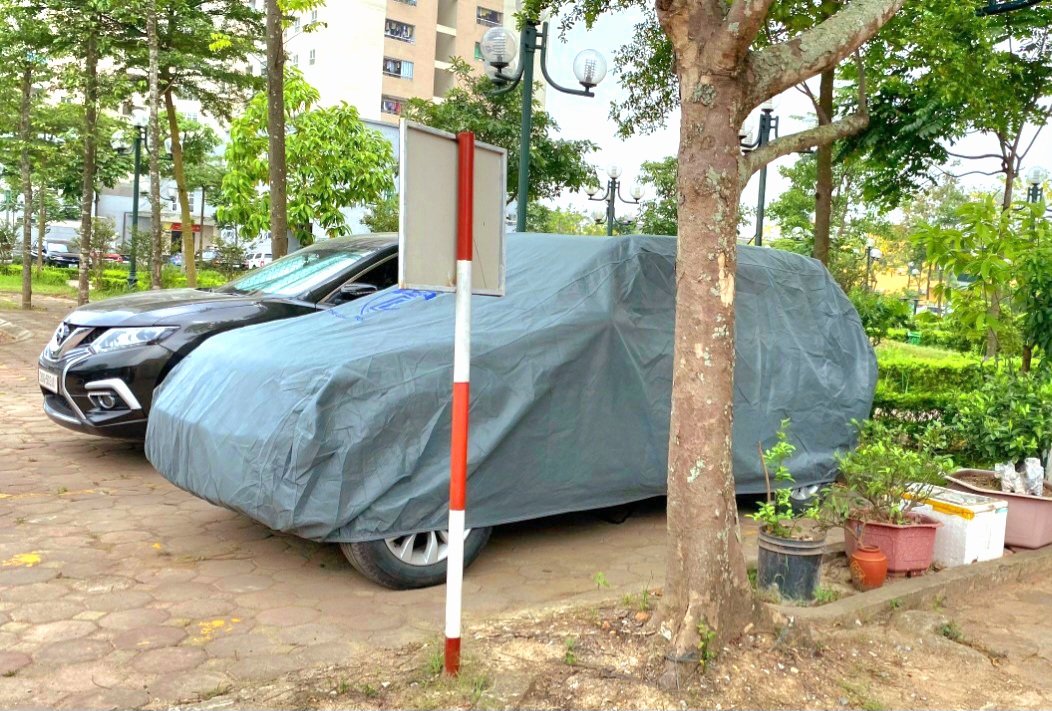 Bạt phủ ô tô chất liệu vải không dệt 3 lớp cao cấp thương hiệu MACSIM cho xe ô tô MG ZS - màu ghi