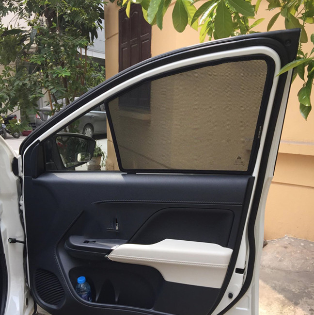 Bộ Rèm Chắn Nắng Nam Châm dành cho xe Toyota Rush