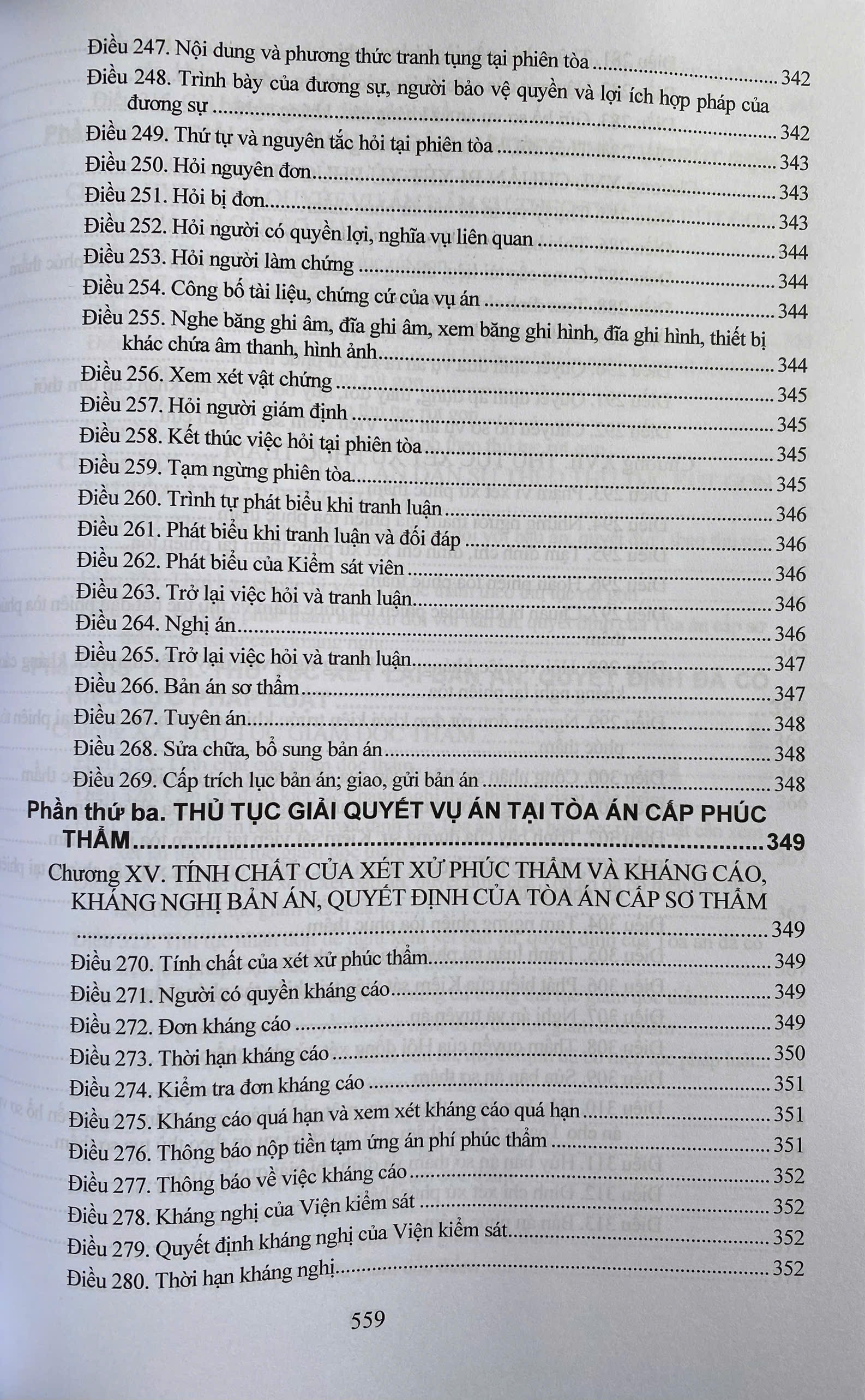 Bộ Luật Dân Sự Năm 2015 - Bộ Luật Tố Tụng Dân Sự Năm 2015 ( Sửa đổi, bổ sung năm 2025 ) Và Các Văn Bản Hướng Dẫn Thi Hành