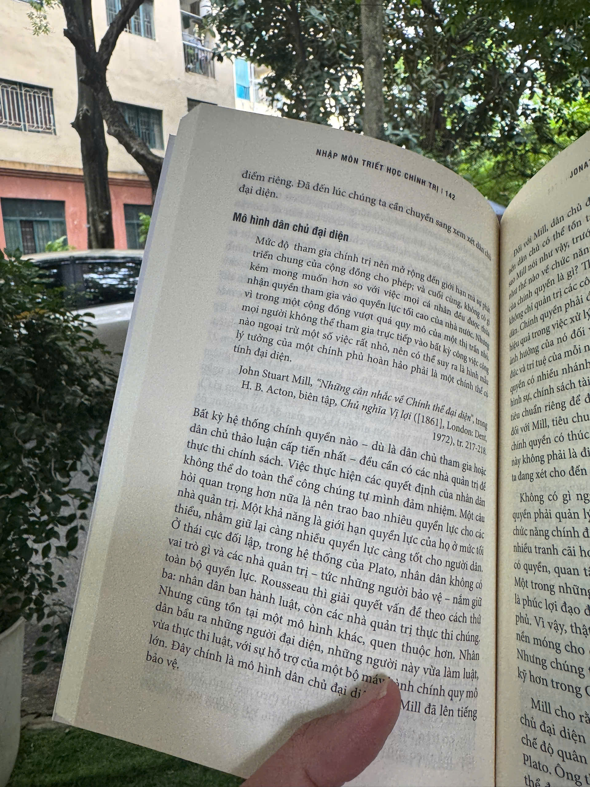NHẬP MÔN TRIẾT HỌC CHÍNH TRỊ - Jonathan Wolff – Khải Minh Book