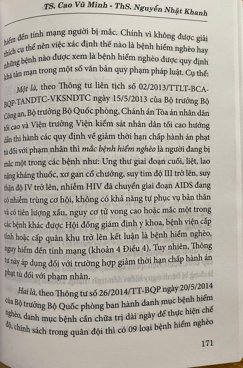 Xử Lý Kỷ Luật Viên Chức - Lý Luận Và Thực Tiễn