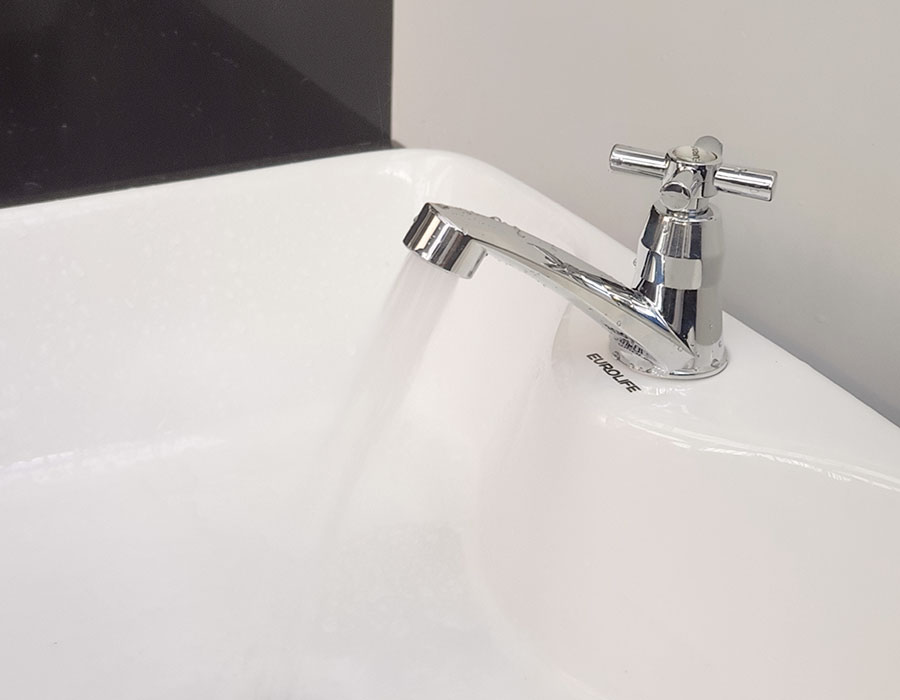Vòi Lavabo lạnh nhựa ABS mạ Chrome Eurolife EL-LA05 (Trắng bạc)
