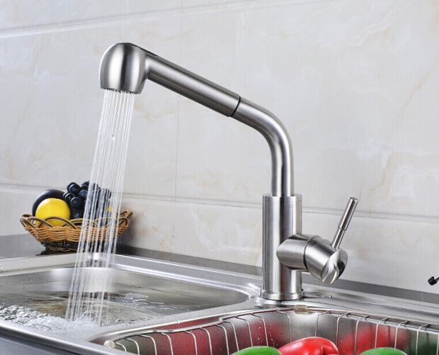 Vòi rửa bát Valenza sus304 nóng lạnh rút dây 02