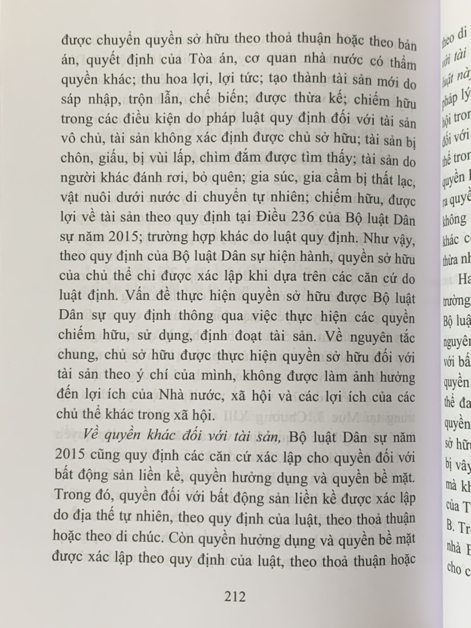 Tài Sản Và Vật Quyền - Sách Chuyên Khảo