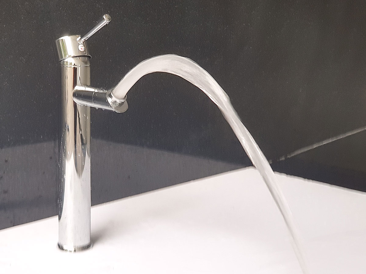 Vòi Lavabo điếu nóng lạnh Eurolife EL-T020 (Trắng bạc)