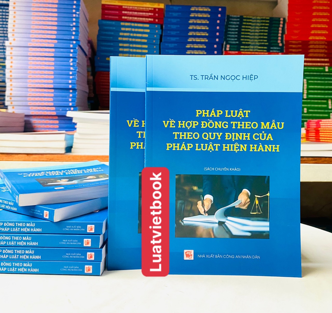 Pháp Luật Về Hợp Đồng Theo Mẫu Theo Quy Định Của Pháp Luật Hiện Hành