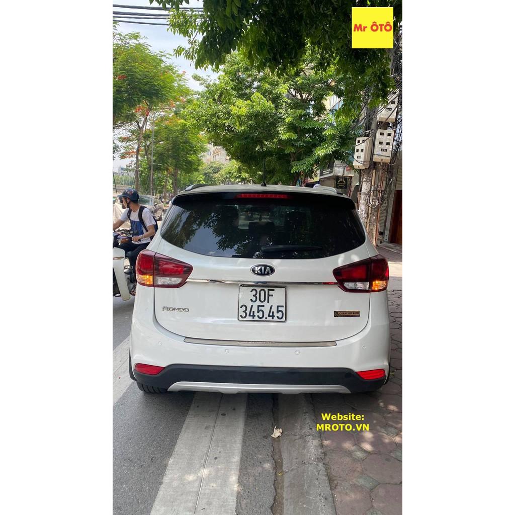RÈM CHE NẮNG NAM CHÂM CHO XE KIA RONDO.