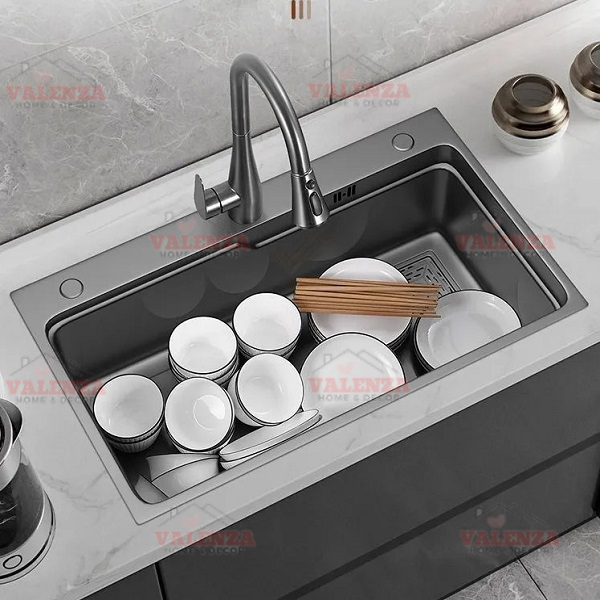 Chậu rửa bát 1 hố Valenza 6845 inox 304 nano xám dày 3li kèm khay inox, bộ xả to ngăn mùi, rổ inox lỗ-Hàng đẹp