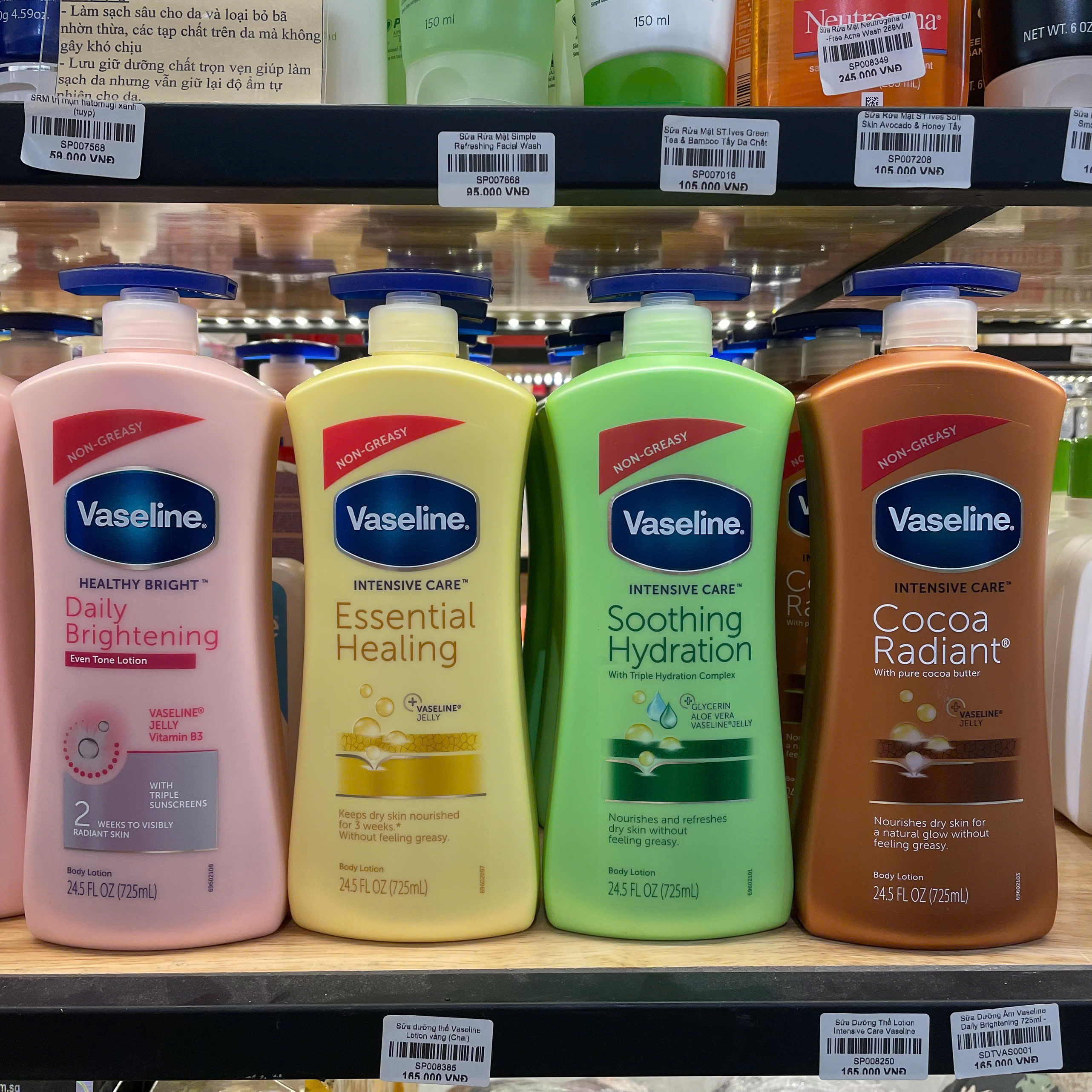 Sữa dưỡng thể Vaseline xanh lá Total Moisture Aloe Fresh Hydrating Body Lotion 725ml mẫu mới