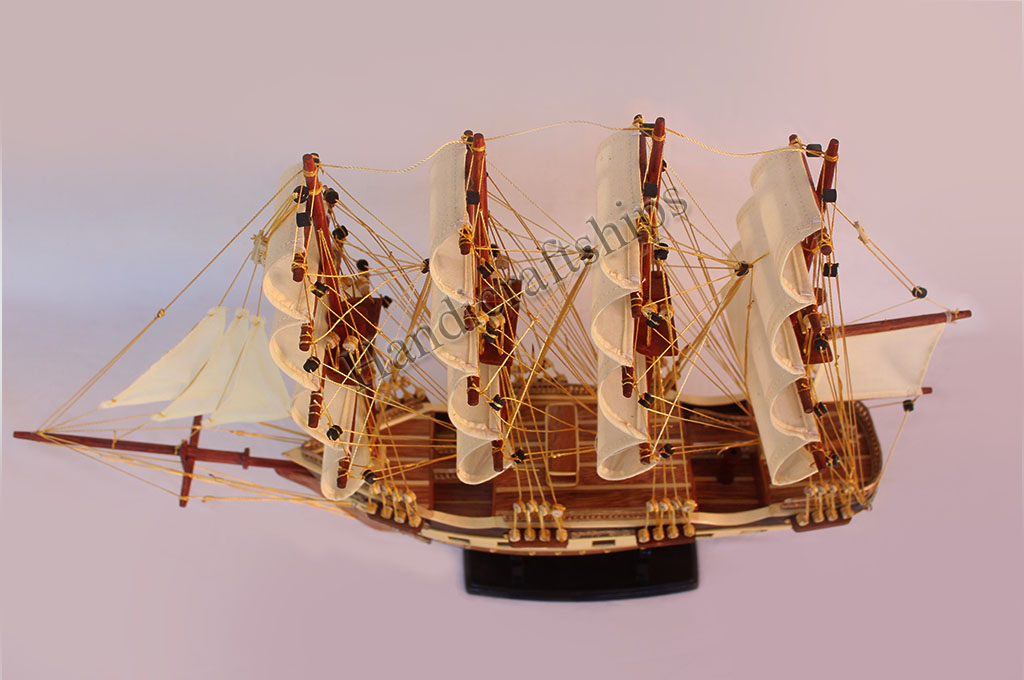 Mô hình tàu thuyền gỗ trang trí France II cao cấp (Thân: 40cm)