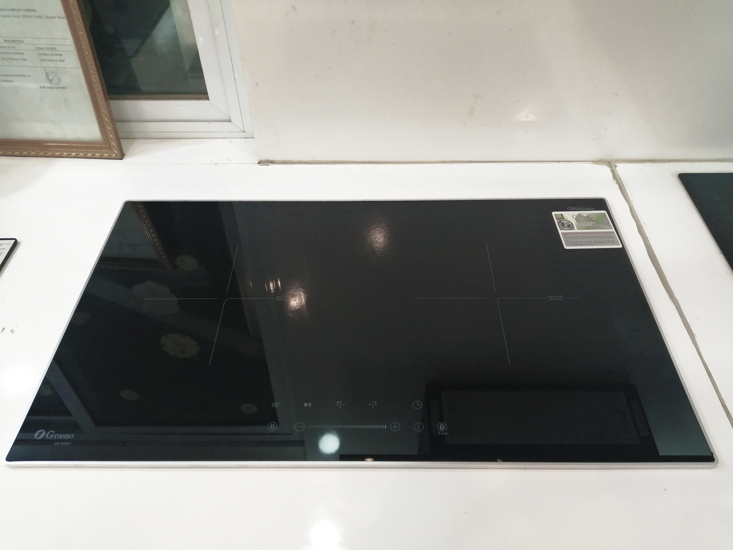 Bếp từ Grasso GS 825IH (Made in Malaysia) - Hàng chính hãng