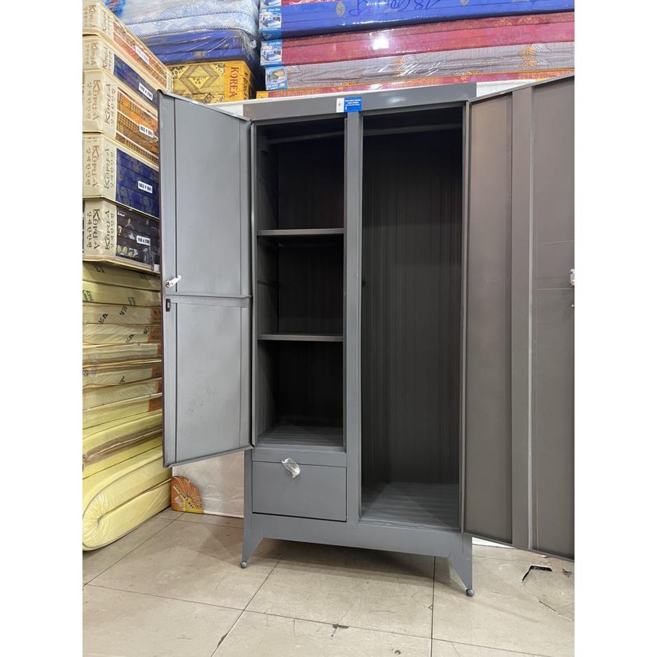Tủ quần áo sắt 1m6 TADT11