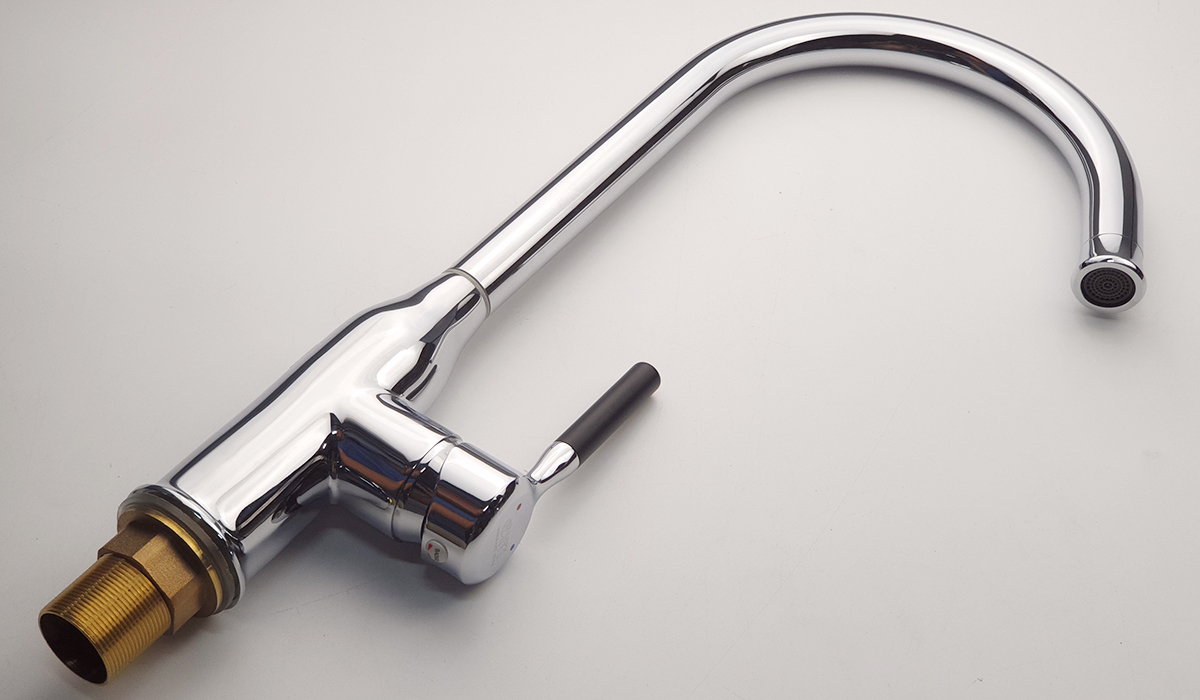 Vòi rửa chén nóng lạnh Đồng mạ Chrome Eurolife EL-KM04 (Trắng bạc)