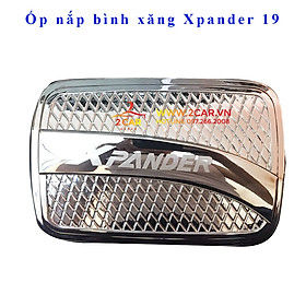 Ốp nắp bình xăng xe Mitsubishi Xpander 2018- 2021, 2022 mạ crom cao cấp