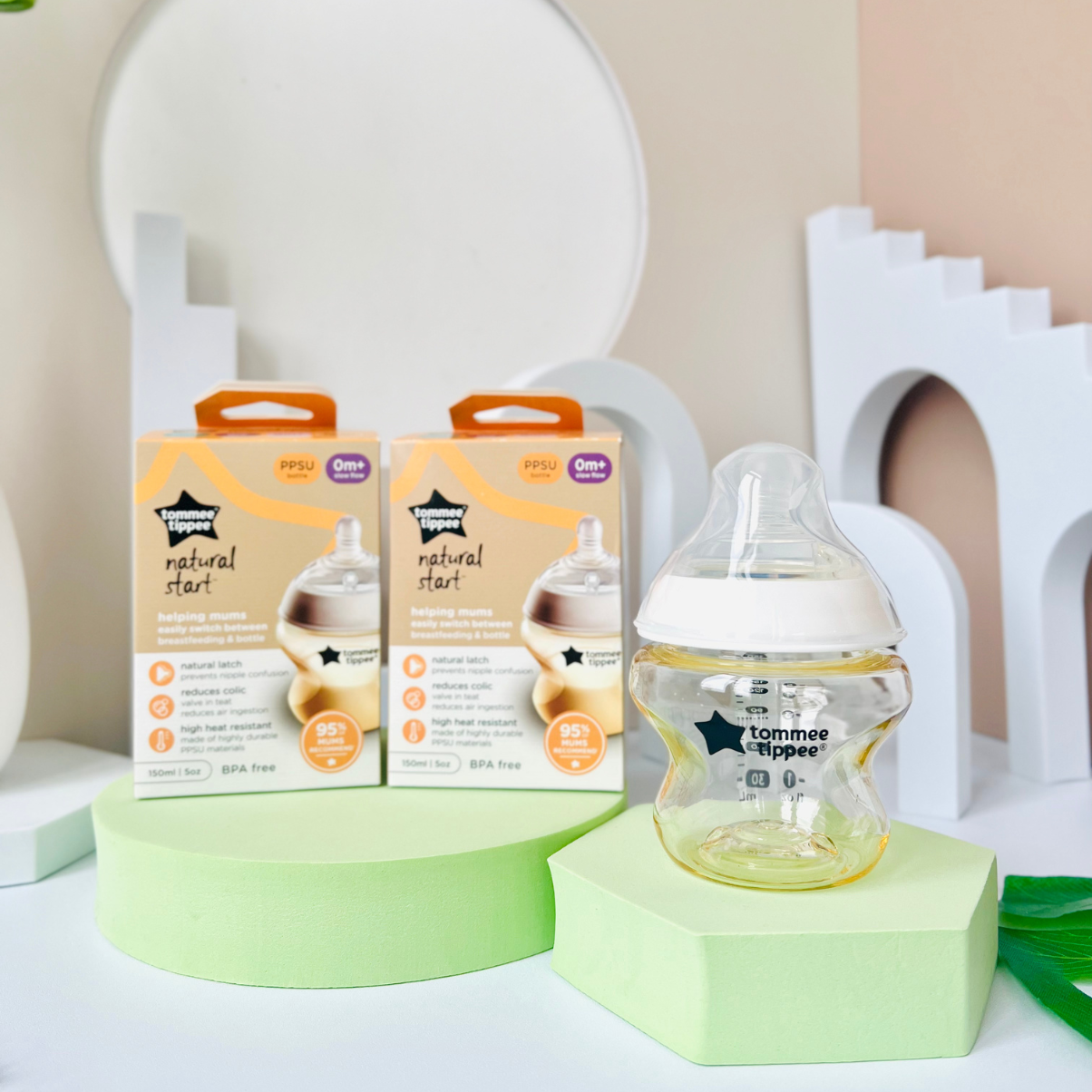 COMBO Ty Ngậm Silicon Siêu Nhẹ Tommee Tippee Ultra Light 0-6m & Bình Sữa PPSU Ty Siêu Mềm Tự Nhiên Tommee Tippee 150ml