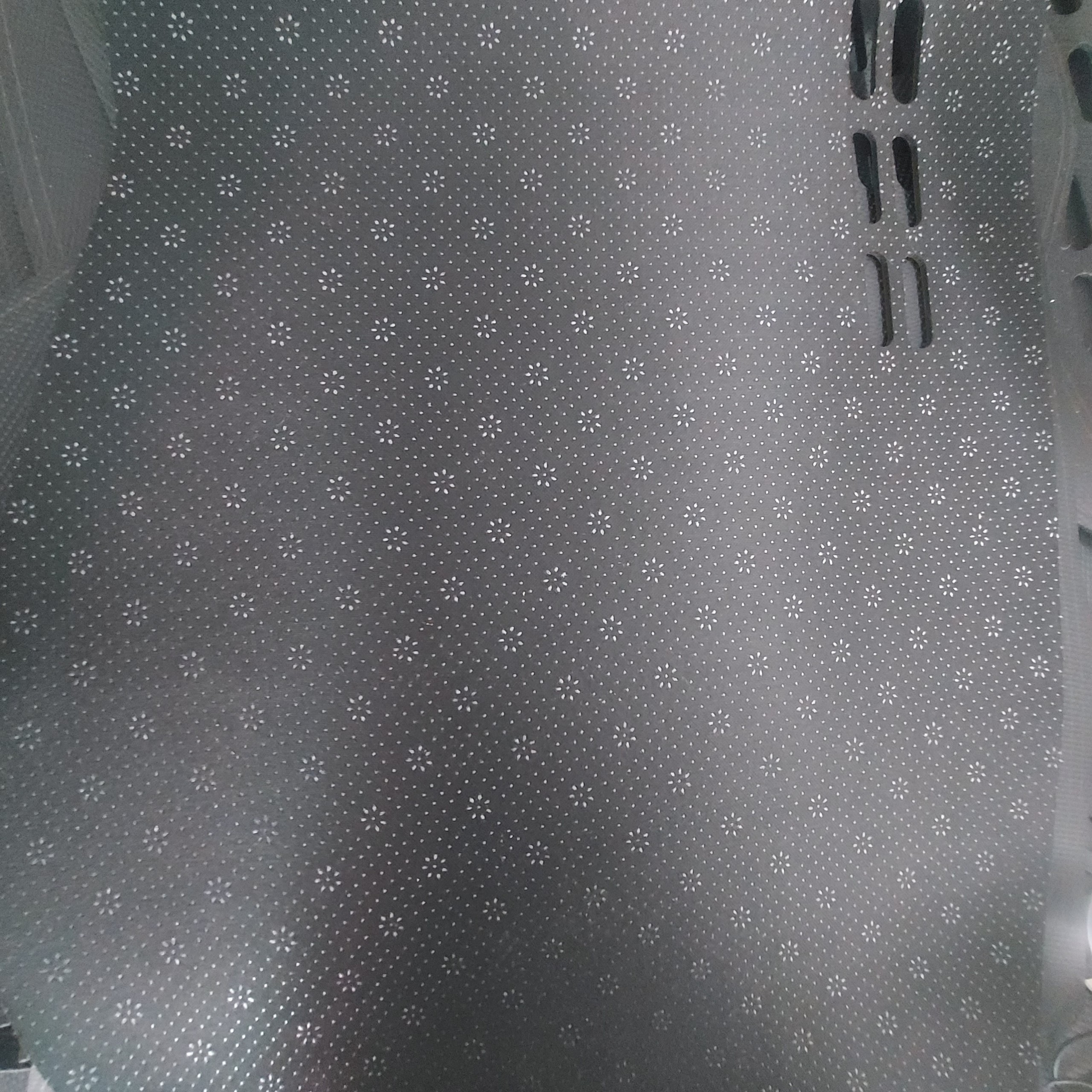 Thảm da Taplo vân Carbon Cao cấp dành cho xe Toyota Fortuner 2021 có khắc chữ Toyota Fortuner và cắt bằng máy lazer