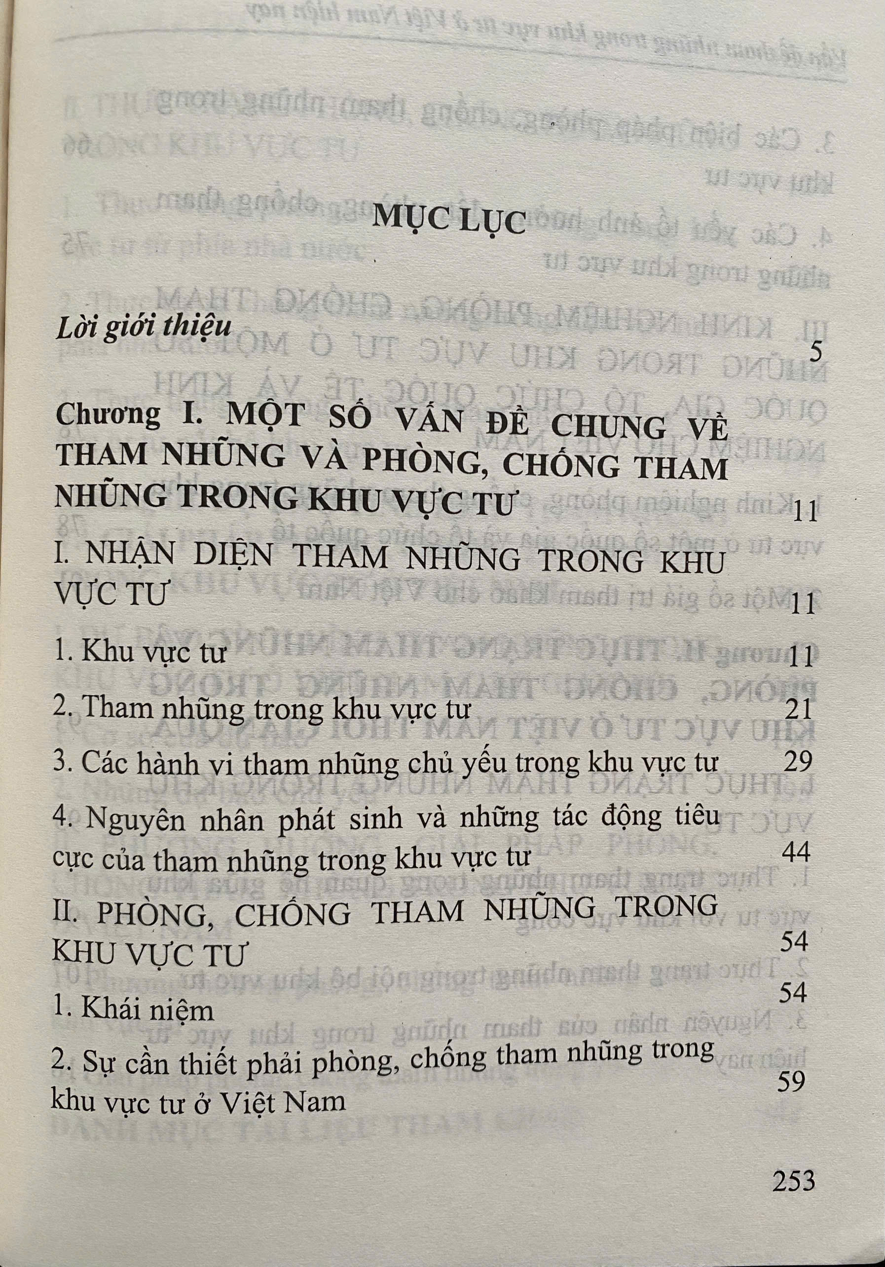 Vấn Đề Tham Nhũng Trong Khu Vực Tư Ở Việt Nam Hiện Nay