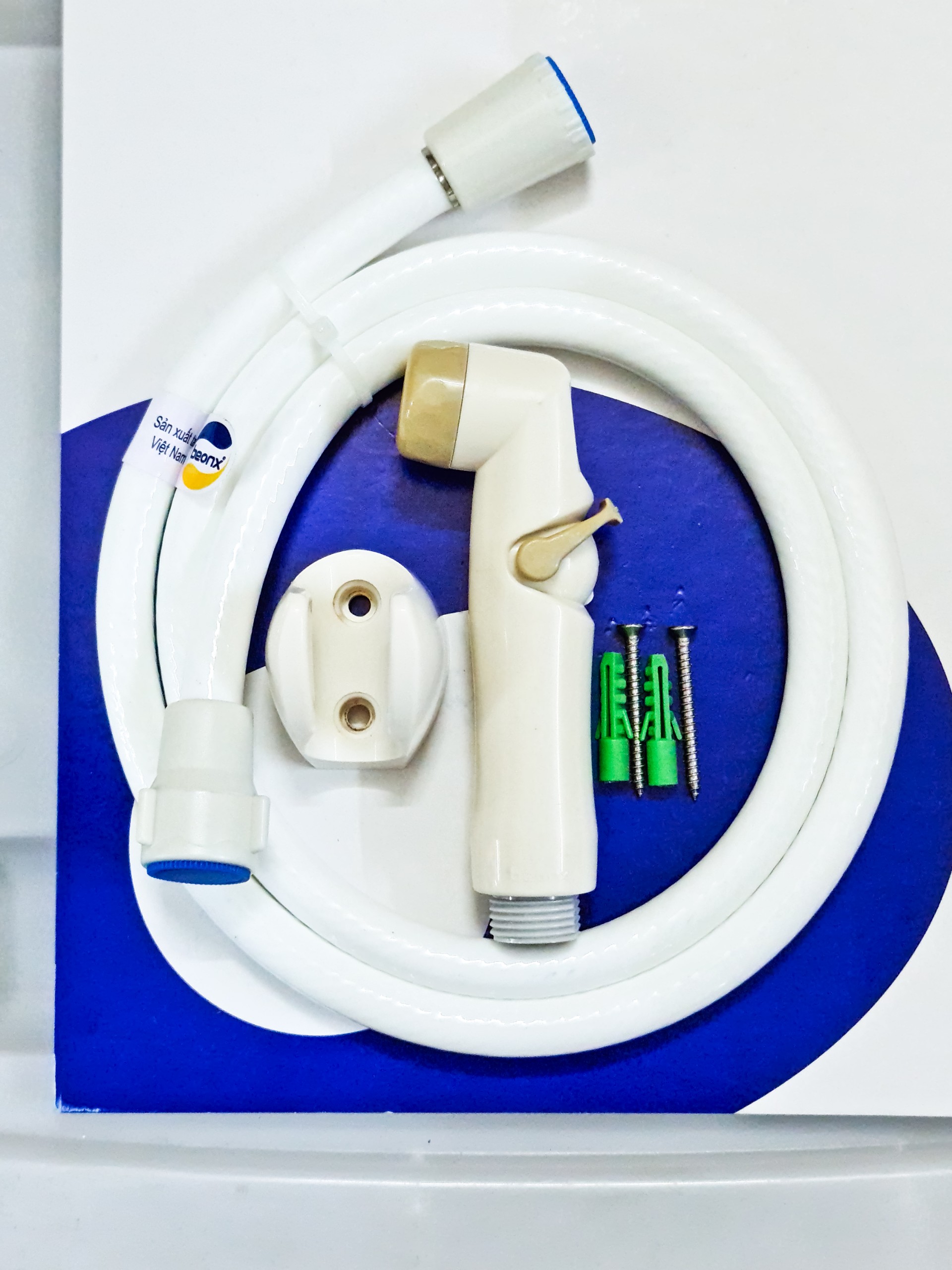 Vòi xịt vệ sinh WC bằng nhựa BEONX màu trắng, đuôi ren 21mm