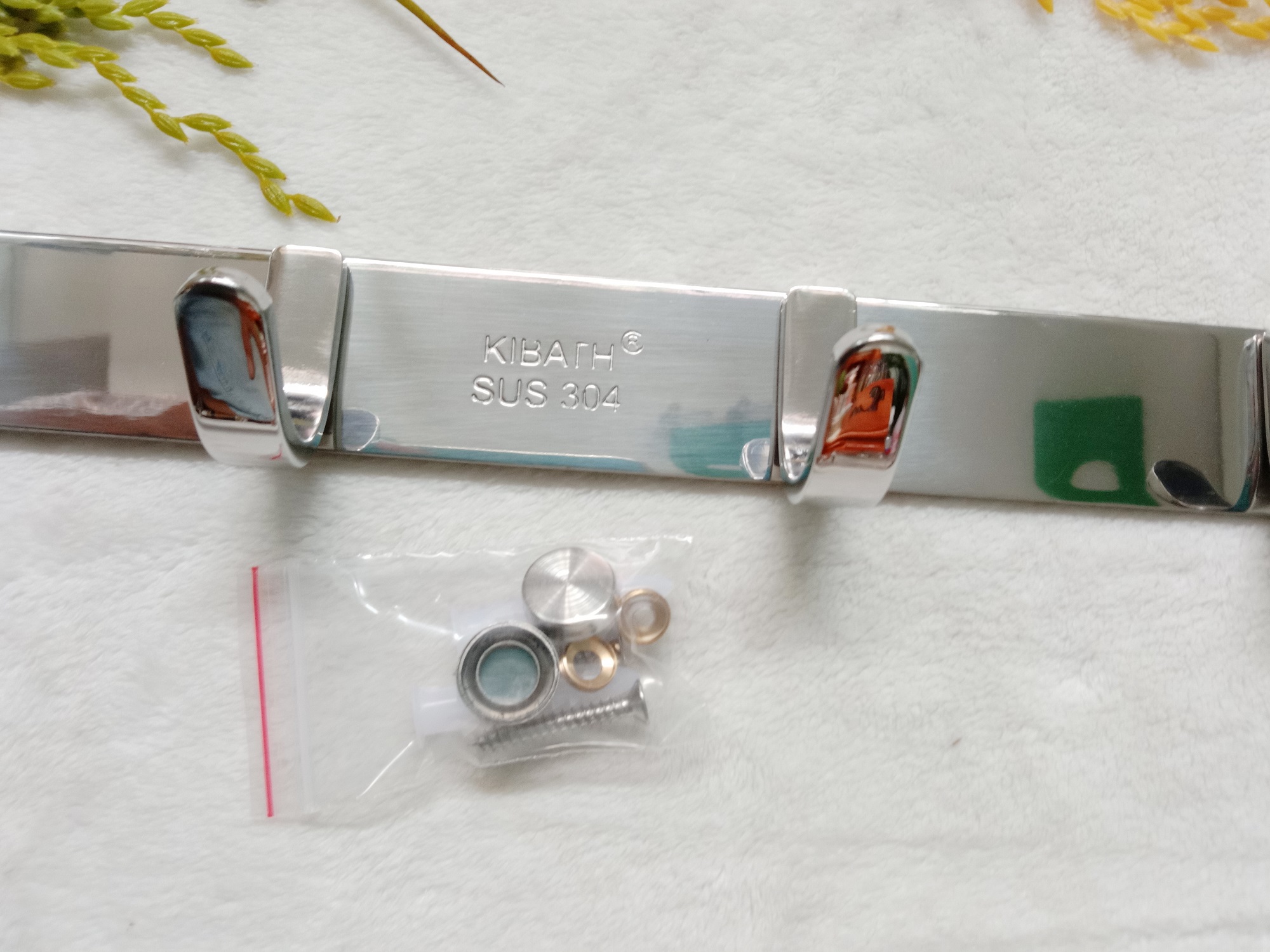 Móc áo dẹp Kibath inox 304 KB-405