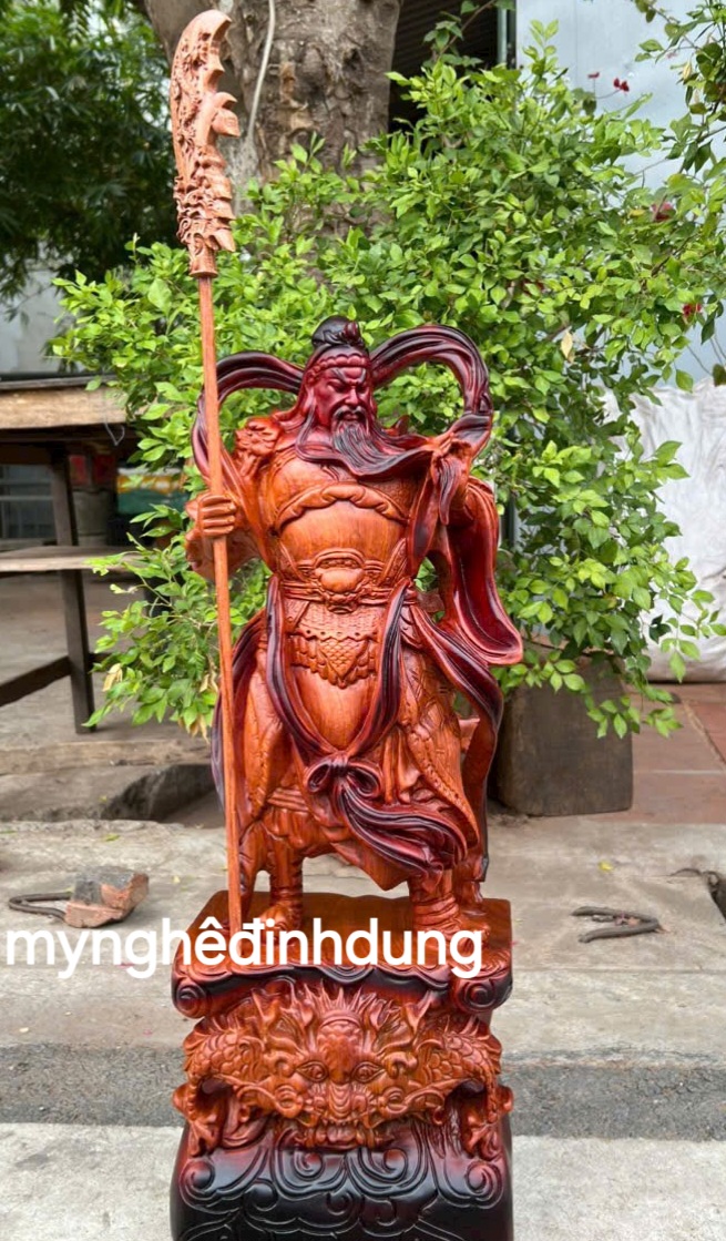 Tượng quan công trấn ải bằng gỗ hương đá pu giả cổ cao 60x24x14cm