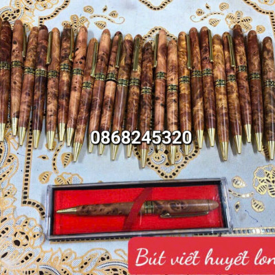 Bút viết bằng gỗ nu huyết long đẹp long lanh