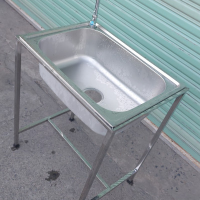 Bồn rửa chén inox Juno Sofa Ngang 63 cm sâu 44 Cao 81 cm tặng bộ xả kèm theo 