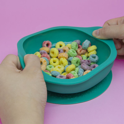 Bát ăn dặm silicon có đế hút chân không chống đổ cho bé Marcus & Marcus, từ 12 tháng