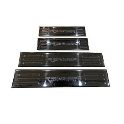 BỘ ỐP BẬC BƯỚC CHÂN TRONG TITAN XE FORD RANGER 2018-2019