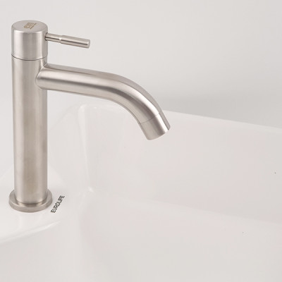 Vòi lavabo lạnh Inox SUS 304 Eurolife EL-LL123
