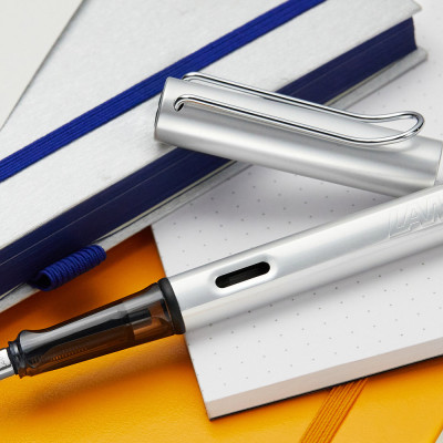 Bút máy LAMY al-star white silver