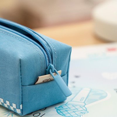 Bóp Viết Dáng Vuông Deli - Phiên Bản Sơn Tùng M-TP Giới Hạn - Deli H901 - Màu Xanh