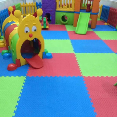 Bộ 6 Tấm Ghép Lót Sàn Kích Thước 60x60 cm- Trang  Phòng Ngủ, Phòng Khách, Nhà Bếp - Hoa Văn Tinh Tế - Nhiều Màu Sắc - Hàng Chính Hãng MINIIN