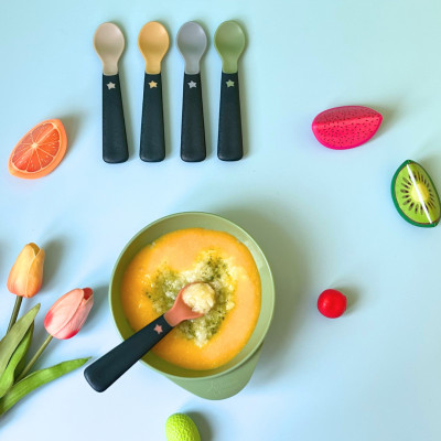 Thìa Tập Ăn Tommee Tippee Easigrip, Dành Cho Bé Từ 6 Tháng - Set 5 Thìa, Tách Lẻ (Giao Màu Ngẫu Nhiên)