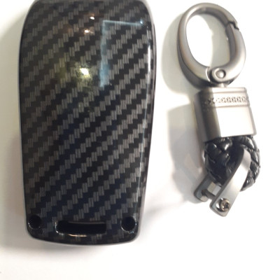 Ốp nhựa carbon lót silicon bọc, bảo vệ chìa khóa cho xe Mercedes E Class kèm móc đeo INOX