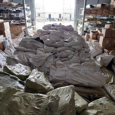 Thảm ô tô sd3 2 lớp dạng lưới lục giác Toyota Raize 2022-nay màu đen bề mặt cao su siêu sạch - Nhãn hiệu Macsim