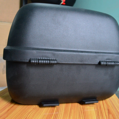 Thùng Givi E26NX / B27NX , thùng kèm đế, ốc gắn, thùng Givi 26 lit, gắn cho xe máy