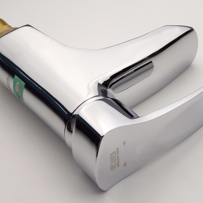 Vòi lavabo nóng lạnh Eurolife EL-4002 (Trắng bạc)