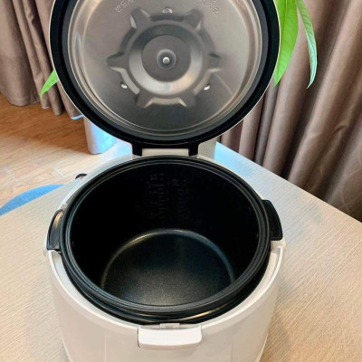 Nồi cơm điện Cuckoo CR-1055B 1.8L Hàn Quốc - Hàng chính hãng