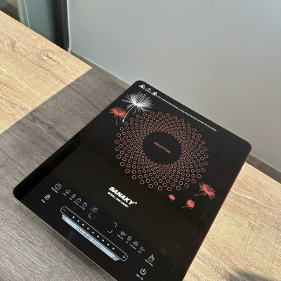 Bếp từ đơn Sanaky SNK-2302BT- HÀNG CHÍNH HÃNG