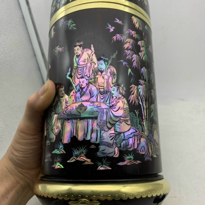 Hộp đựng trà ,chè bằng gỗ trắc đỏ đen kết hợp với khảm óc đỏ siêu víp kt 21×11.5cm