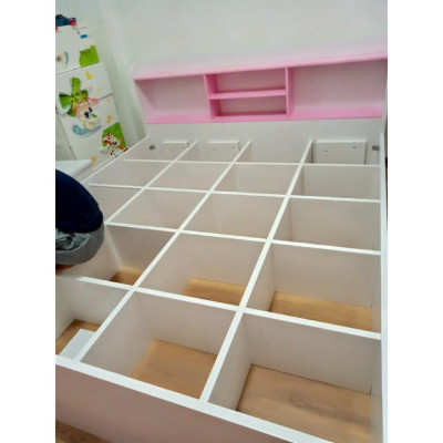 Giường ngủ nội thất nhựa Juno Sofa