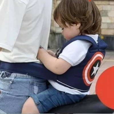 Đai xe máy cho bé, đai địu em bé đi xe máy OLAPLE màu ngẫu nhiên - Hàng nhập khẩu