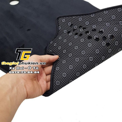 Thảm nhung taplo chống nắng Kia Sorento 2021