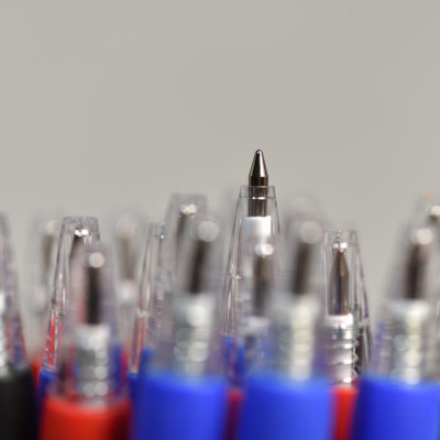 Hộp 20 Bút Bi Grip 0.8 mm Thiên Long TL-025 - Mực Xanh