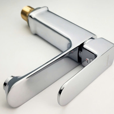 Vòi Lavabo nóng lạnh Đồng mạ Chrome Eurolife EL-8002 (Trắng bạc)