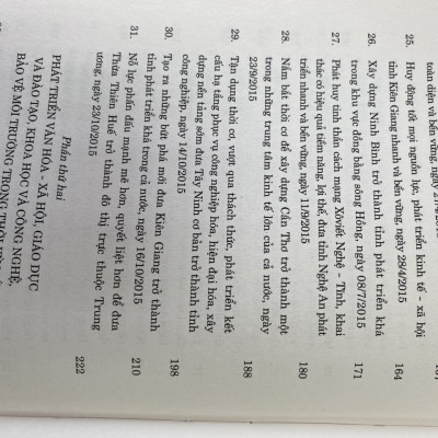 Nâng cao năng lực lãnh đạo và sức chiến đấu của Đảng, phát huy sức mạnh toàn Dân tộc tiếp tục đẩy mạnh toàn diện công cuộc đổi mới Đất nước (Tập 1)